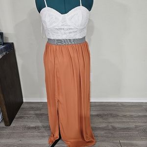 Gianni Bini Maxi Dress Lace Detail Top Sweetheart Neckline Size Large Side Slit